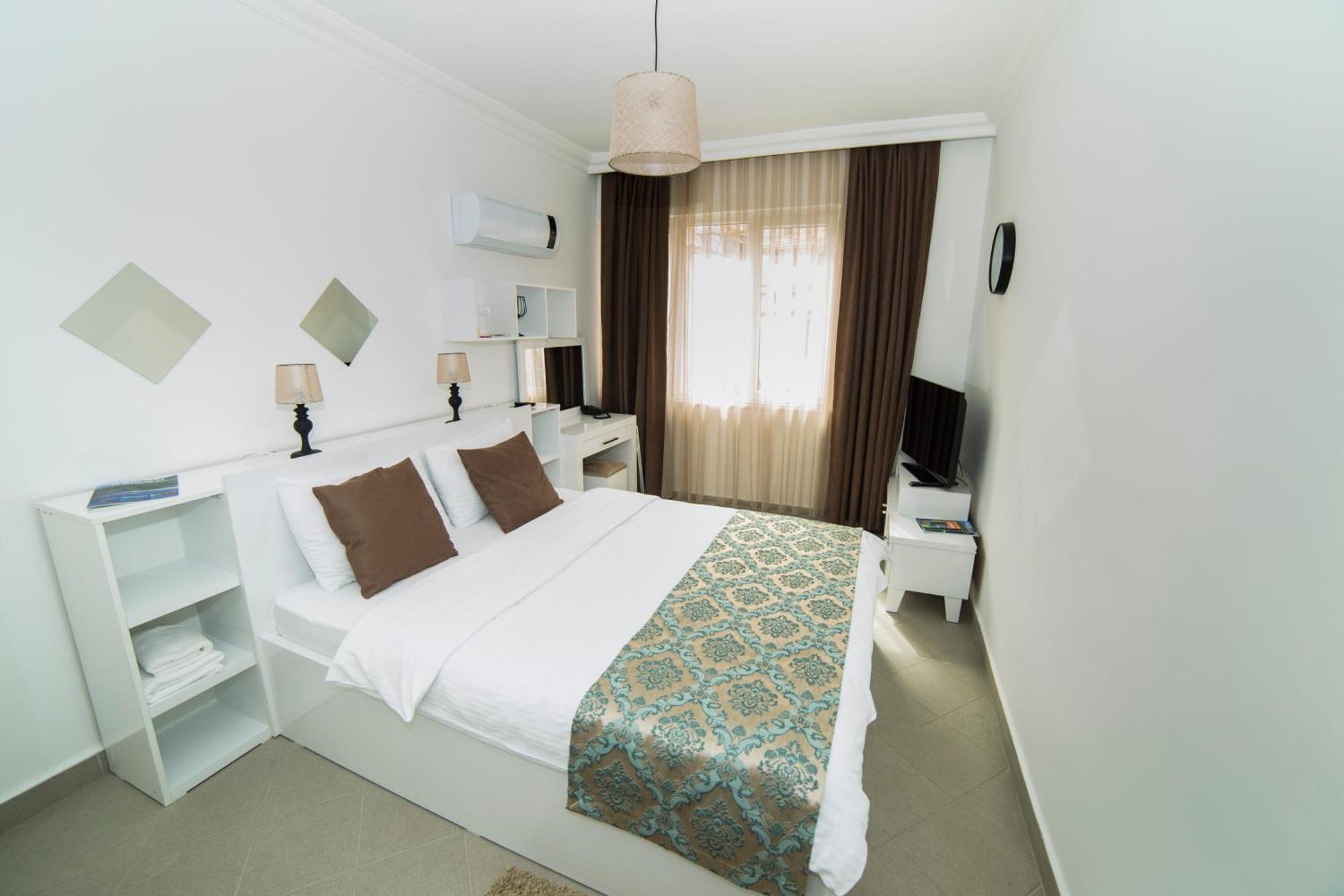 Downtown Fethiye Suites Фетхіє Екстер'єр фото