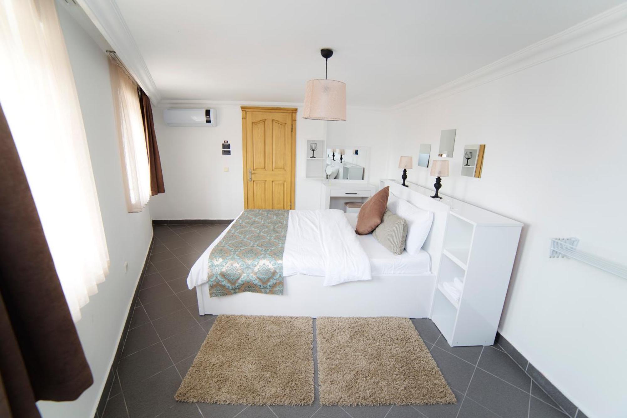 Downtown Fethiye Suites Фетхіє Екстер'єр фото